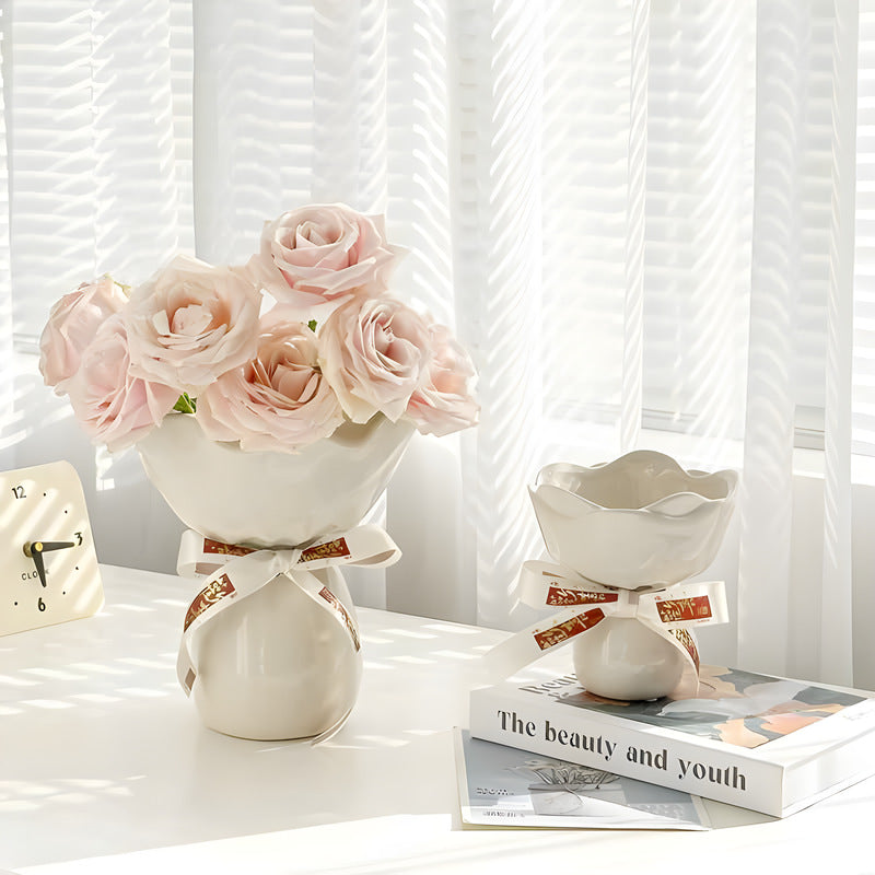 Handcrafted Minimalist Ceramic Vase - Artistic Home Decor Centerpiece(red)