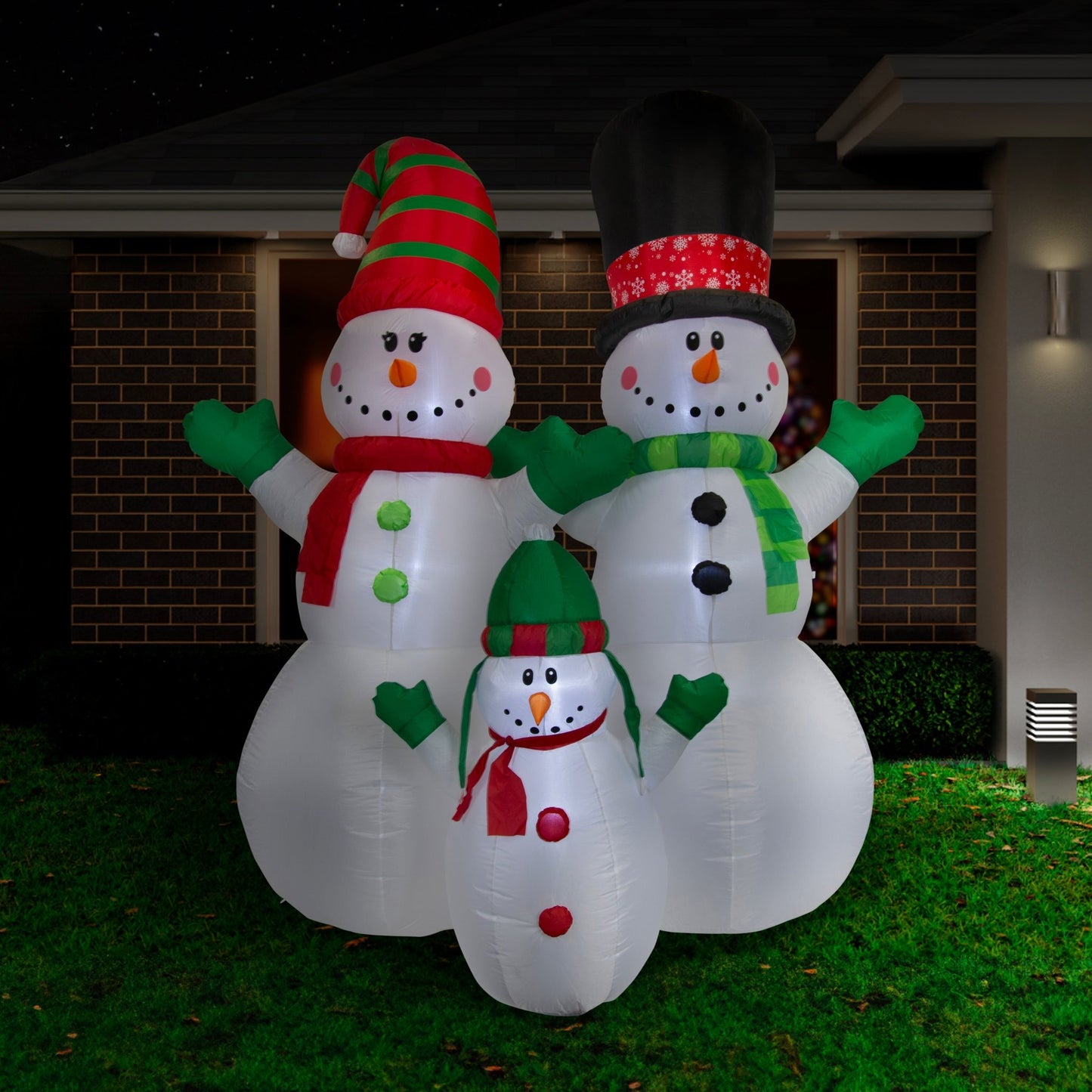 Airpower Snowman Family 3 pieces 240cm - casaculinary