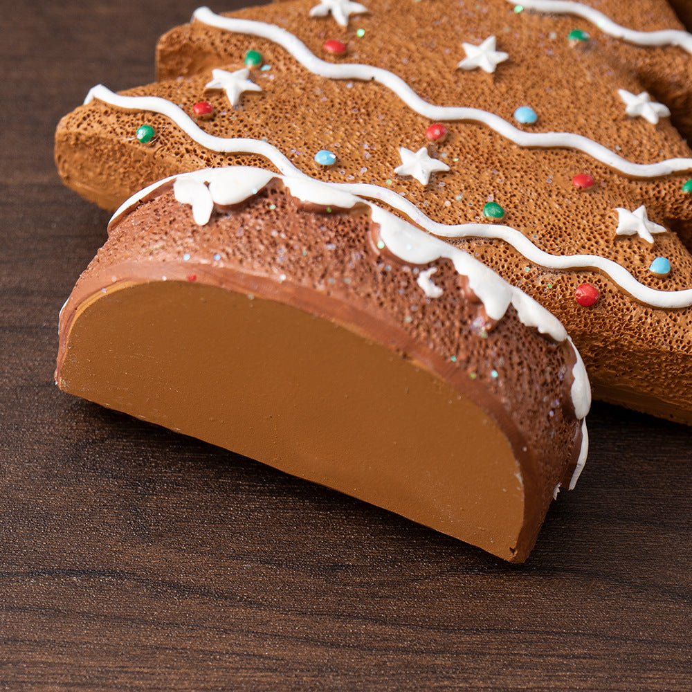 Brown Charming Gingerbread Christmas Tree Figurine - Festive Resin Holiday Table Decor Ornament - casaculinary