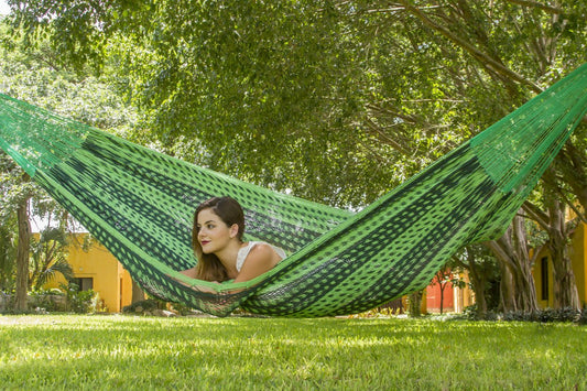 Outdoor undercover cotton Mayan Legacy hammock Family size Jardin 